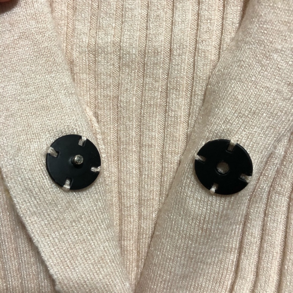 NWT Few Moda Pom Pom Snap Button Ribbed Cardigan - Picture 5 of 9